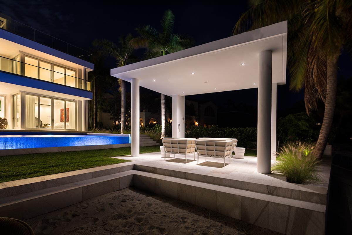 Private Residence photographed for Juno Lighting by Mark Steele Photography Inc