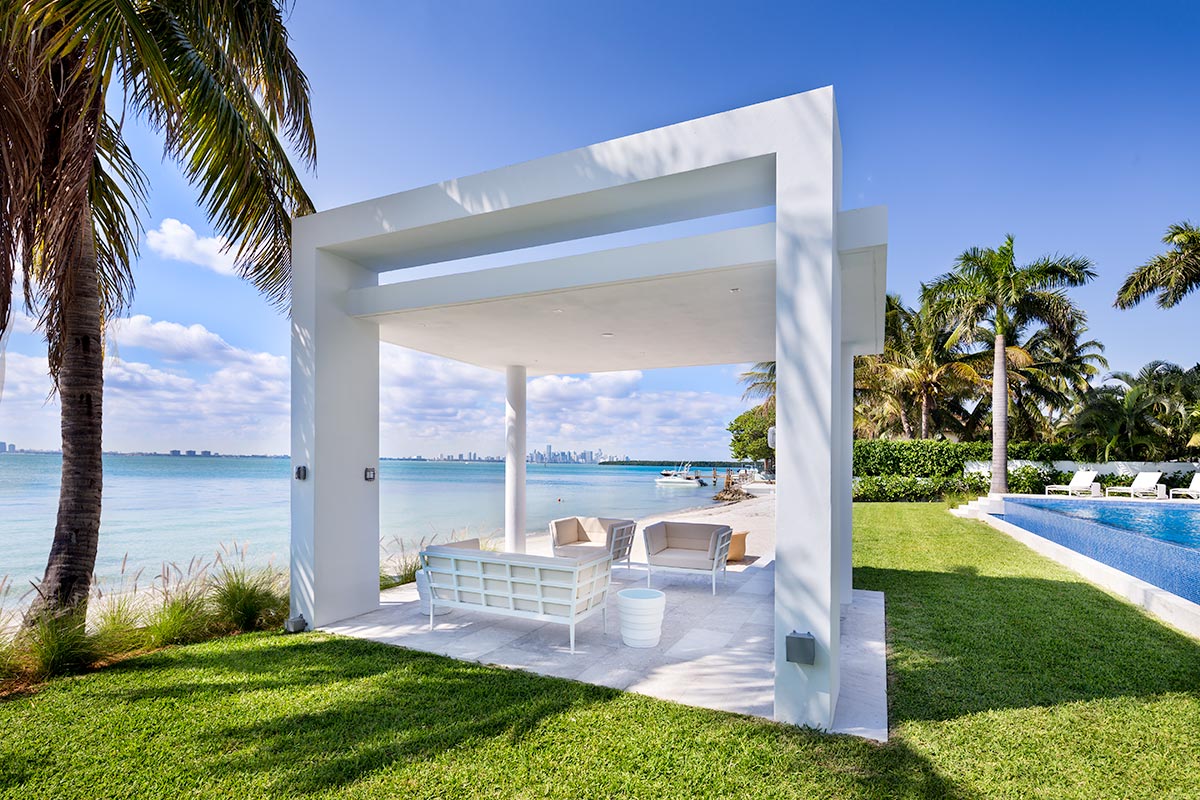 Private Residence photographed for Juno Lighting by Mark Steele Photography Inc