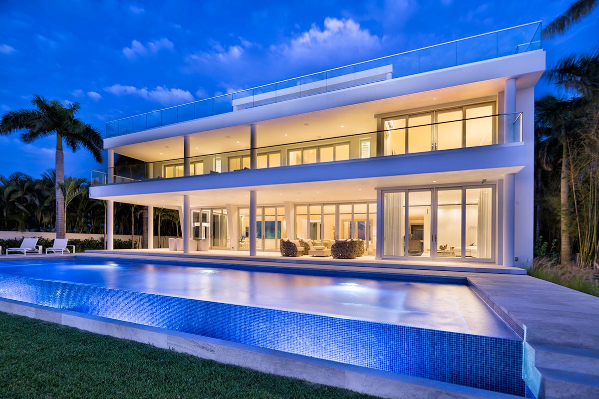 Private Residence photographed for Juno Lighting by Mark Steele Photography Inc